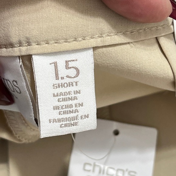 Chicos Zenergy Neema Shorts Performance Stretch Pockets Sz M Womens - Picture 4 of 16